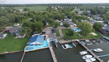 7401 Harbor Road, Marblehead, 43440, 2 Bedrooms Bedrooms, ,1 BathroomBathrooms,Residential,For Sale,Harbor,20263197