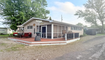7401 Harbor Road, Marblehead, 43440, 2 Bedrooms Bedrooms, ,1 BathroomBathrooms,Residential,For Sale,Harbor,20263197