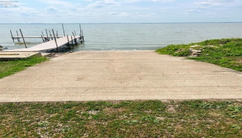 1920 Bay Drive, Port Clinton, 43452, 2 Bedrooms Bedrooms, ,1 BathroomBathrooms,Residential,For Sale,Bay,20263201