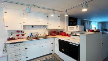 1920 Bay Drive, Port Clinton, 43452, 2 Bedrooms Bedrooms, ,1 BathroomBathrooms,Residential,For Sale,Bay,20263201