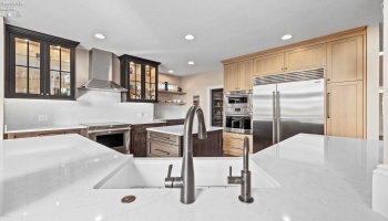 4716 Tradewinds Drive, Port Clinton, 43452, 4 Bedrooms Bedrooms, ,3 BathroomsBathrooms,Residential,For Sale,Tradewinds,20263160