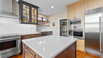 4716 Tradewinds Drive, Port Clinton, 43452, 4 Bedrooms Bedrooms, ,3 BathroomsBathrooms,Residential,For Sale,Tradewinds,20263160