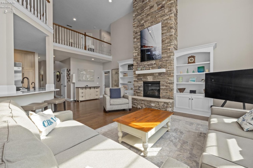 4716 Tradewinds Drive, Port Clinton, 43452, 4 Bedrooms Bedrooms, ,3 BathroomsBathrooms,Residential,For Sale,Tradewinds,20263160