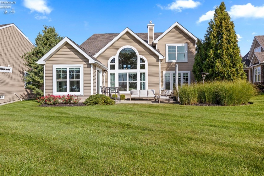4716 Tradewinds Drive, Port Clinton, 43452, 4 Bedrooms Bedrooms, ,3 BathroomsBathrooms,Residential,For Sale,Tradewinds,20263160