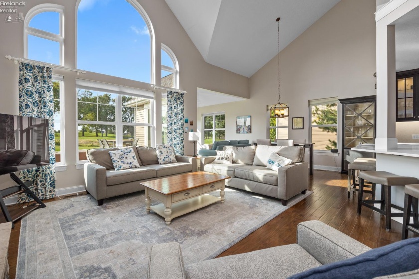 4716 Tradewinds Drive, Port Clinton, 43452, 4 Bedrooms Bedrooms, ,3 BathroomsBathrooms,Residential,For Sale,Tradewinds,20263160