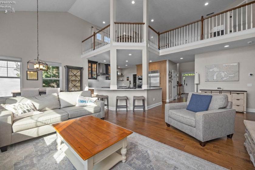 4716 Tradewinds Drive, Port Clinton, 43452, 4 Bedrooms Bedrooms, ,3 BathroomsBathrooms,Residential,For Sale,Tradewinds,20263160