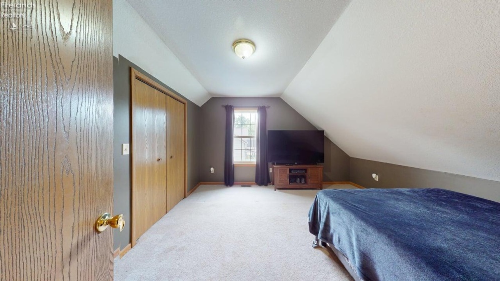 303 Woodbine, Willard, 44890, 2 Bedrooms Bedrooms, ,2 BathroomsBathrooms,Residential,For Sale,Woodbine,20263187