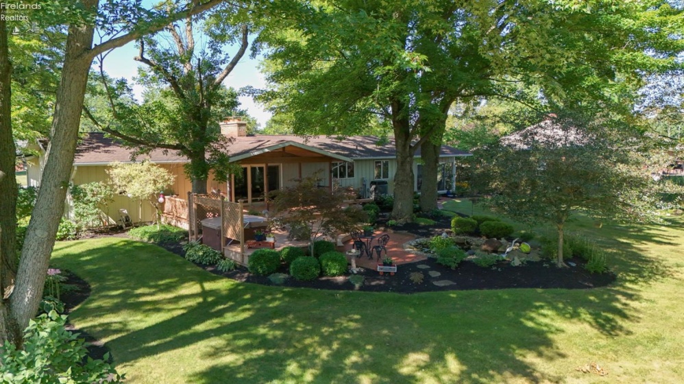 1054 Township Road 1191, Tiffin, 44883, 3 Bedrooms Bedrooms, ,3 BathroomsBathrooms,Residential,For Sale,Township Road 1191,20262985