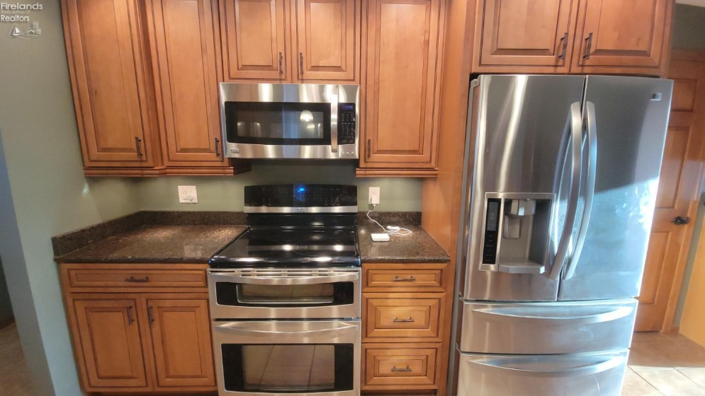 474 County Road 108, Fremont, 43420, 3 Bedrooms Bedrooms, ,3 BathroomsBathrooms,Residential,For Sale,County Road 108,20263031