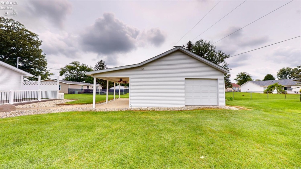 474 County Road 108, Fremont, 43420, 3 Bedrooms Bedrooms, ,3 BathroomsBathrooms,Residential,For Sale,County Road 108,20263031