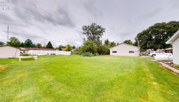 474 County Road 108, Fremont, 43420, 3 Bedrooms Bedrooms, ,3 BathroomsBathrooms,Residential,For Sale,County Road 108,20263031