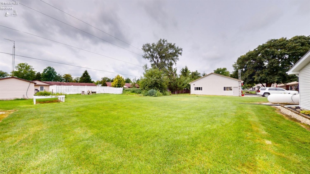 474 County Road 108, Fremont, 43420, 3 Bedrooms Bedrooms, ,3 BathroomsBathrooms,Residential,For Sale,County Road 108,20263031