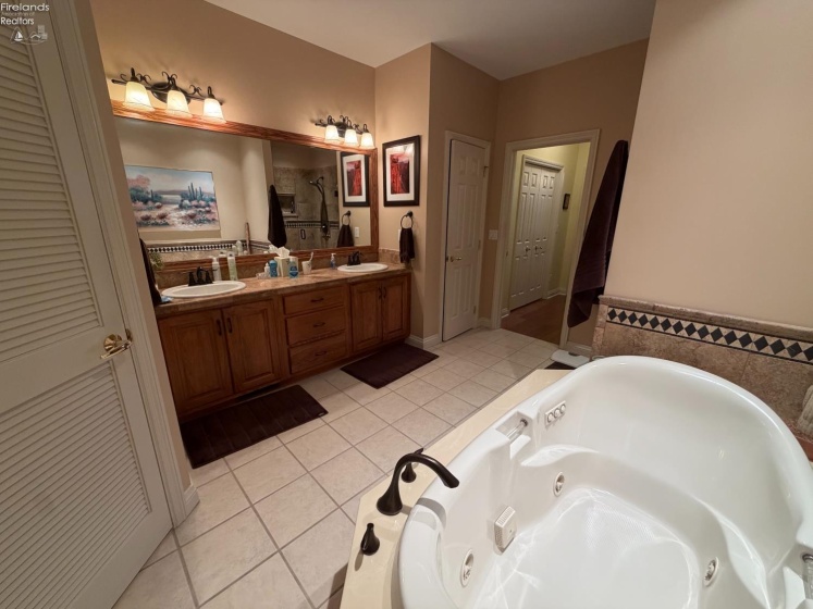 187 Briarcrest, Norwalk, 44857, 3 Bedrooms Bedrooms, ,3 BathroomsBathrooms,Residential,For Sale,Briarcrest,20263145