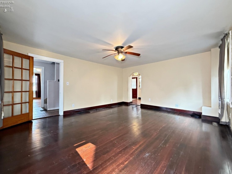 9 Grammes Street, Tiffin, 44883, 4 Bedrooms Bedrooms, ,3 BathroomsBathrooms,Residential,For Sale,Grammes,20263141