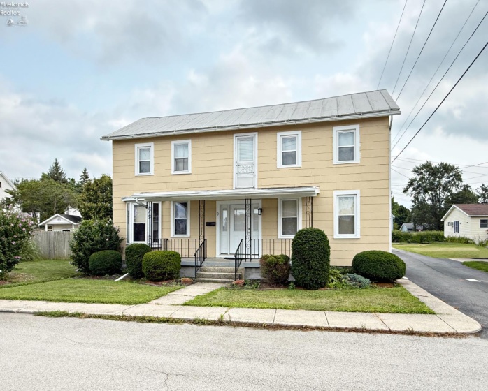 9 Grammes Street, Tiffin, 44883, 4 Bedrooms Bedrooms, ,3 BathroomsBathrooms,Residential,For Sale,Grammes,20263141