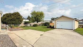 9 Grammes Street, Tiffin, 44883, 4 Bedrooms Bedrooms, ,3 BathroomsBathrooms,Residential,For Sale,Grammes,20263141