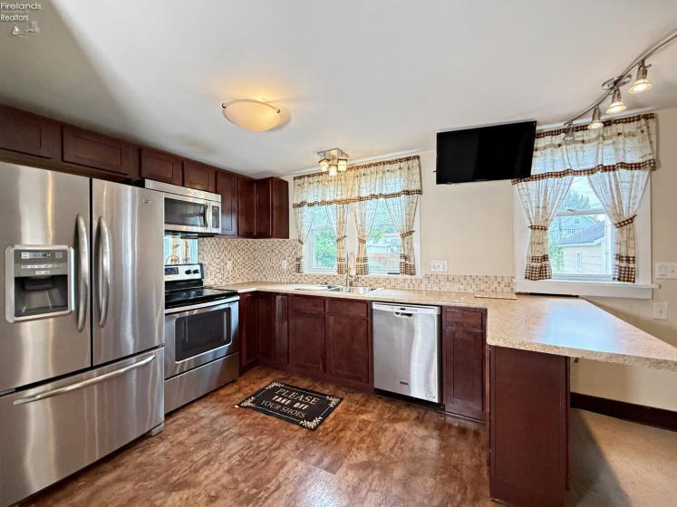 9 Grammes Street, Tiffin, 44883, 4 Bedrooms Bedrooms, ,3 BathroomsBathrooms,Residential,For Sale,Grammes,20263141