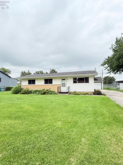 23766 Meadow Drive, Genoa, 43430, 3 Bedrooms Bedrooms, ,2 BathroomsBathrooms,Residential,For Sale,Meadow,20263181