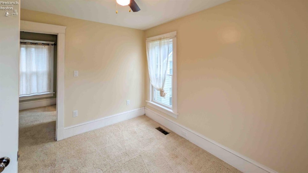 511 Central Avenue, Sandusky, 44870, 3 Bedrooms Bedrooms, ,2 BathroomsBathrooms,Residential,For Sale,Central,20263214