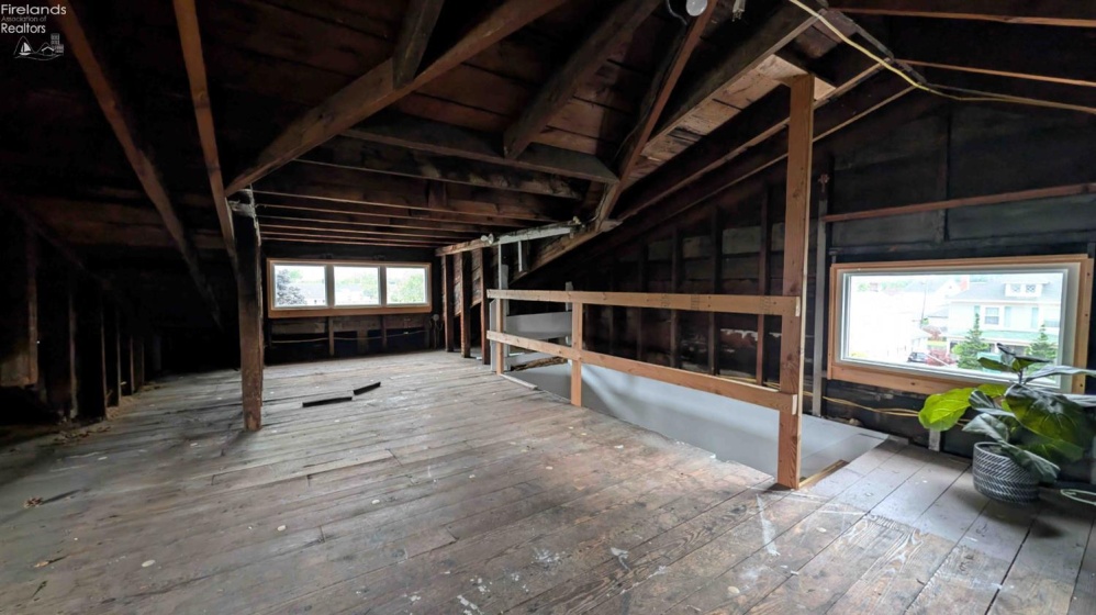 511 Central Avenue, Sandusky, 44870, 3 Bedrooms Bedrooms, ,2 BathroomsBathrooms,Residential,For Sale,Central,20263214