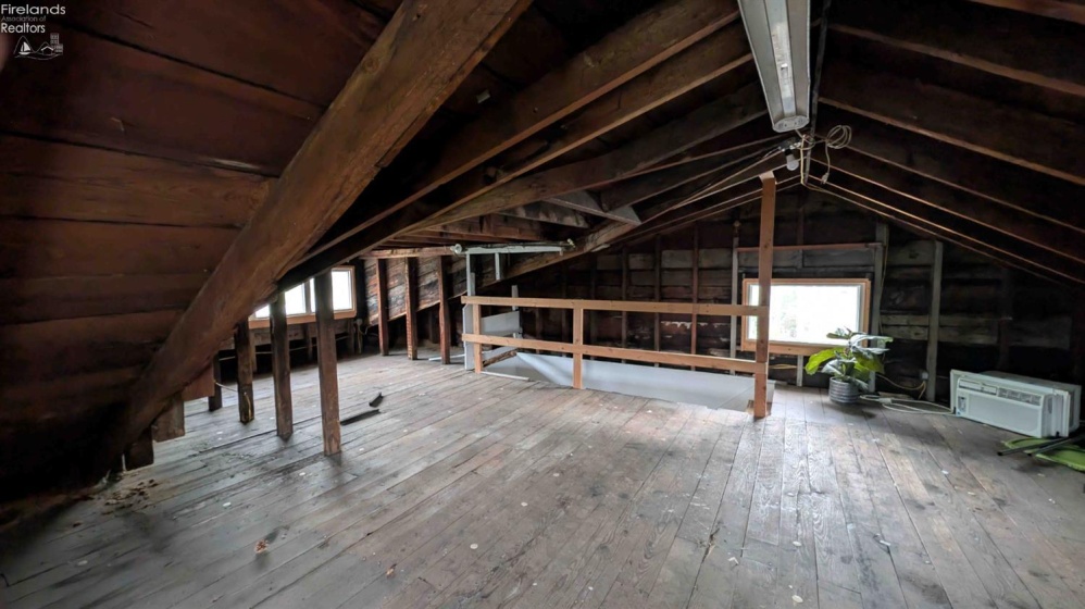 511 Central Avenue, Sandusky, 44870, 3 Bedrooms Bedrooms, ,2 BathroomsBathrooms,Residential,For Sale,Central,20263214