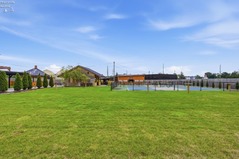 2330 Bright Rd., Findlay, 45840, ,Commercial,For Sale,Bright Rd.,20263218