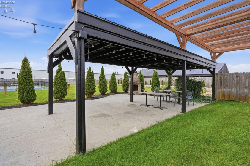 2330 Bright Rd., Findlay, 45840, ,Land,For Sale,Bright Rd.,20263207