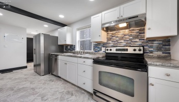 1217 Hickory Street, Fremont, 43420, 3 Bedrooms Bedrooms, ,2 BathroomsBathrooms,Residential,For Sale,Hickory,20263192