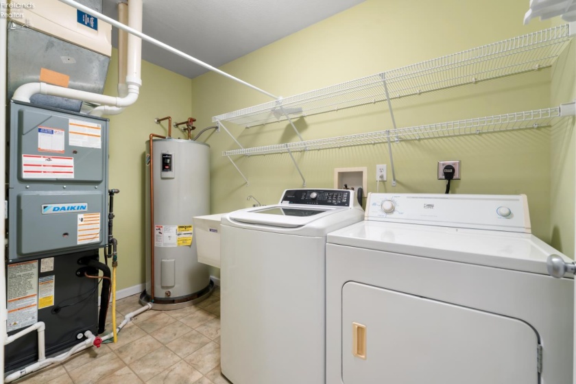 10654 Bayshore Road, Marblehead, 43440, 3 Bedrooms Bedrooms, ,2 BathroomsBathrooms,Residential,For Sale,Bayshore,20263193