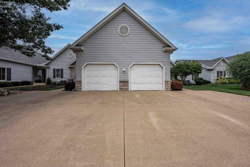 10654 Bayshore Road, Marblehead, 43440, 3 Bedrooms Bedrooms, ,2 BathroomsBathrooms,Residential,For Sale,Bayshore,20263193
