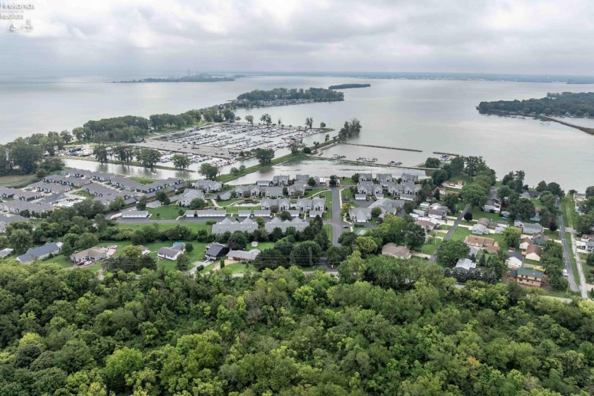 10654 Bayshore Road, Marblehead, 43440, 3 Bedrooms Bedrooms, ,2 BathroomsBathrooms,Residential,For Sale,Bayshore,20263193