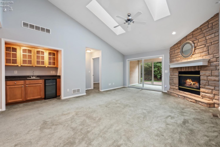 10654 Bayshore Road, Marblehead, 43440, 3 Bedrooms Bedrooms, ,2 BathroomsBathrooms,Residential,For Sale,Bayshore,20263193