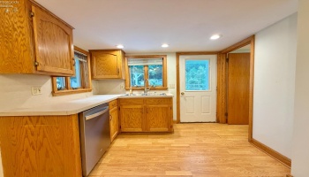 140 Orchard Street, Bellevue, 44811, 3 Bedrooms Bedrooms, ,2 BathroomsBathrooms,Residential,For Sale,Orchard,20263027