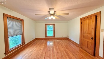 140 Orchard Street, Bellevue, 44811, 3 Bedrooms Bedrooms, ,2 BathroomsBathrooms,Residential,For Sale,Orchard,20263027