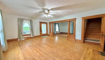 140 Orchard Street, Bellevue, 44811, 3 Bedrooms Bedrooms, ,2 BathroomsBathrooms,Residential,For Sale,Orchard,20263027