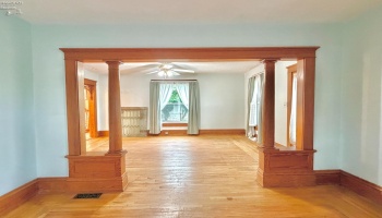 140 Orchard Street, Bellevue, 44811, 3 Bedrooms Bedrooms, ,2 BathroomsBathrooms,Residential,For Sale,Orchard,20263027