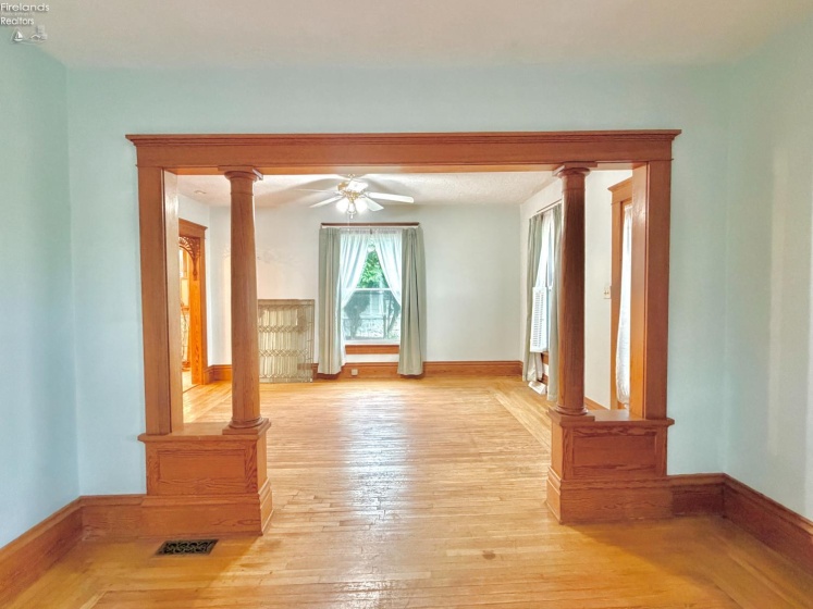 140 Orchard Street, Bellevue, 44811, 3 Bedrooms Bedrooms, ,2 BathroomsBathrooms,Residential,For Sale,Orchard,20263027