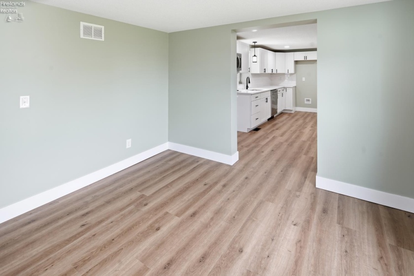 7740 Washington Street, Flat Rock, 44828, 3 Bedrooms Bedrooms, ,3 BathroomsBathrooms,Residential,For Sale,Washington,20263176