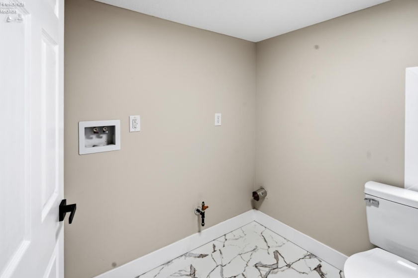 7740 Washington Street, Flat Rock, 44828, 3 Bedrooms Bedrooms, ,3 BathroomsBathrooms,Residential,For Sale,Washington,20263176