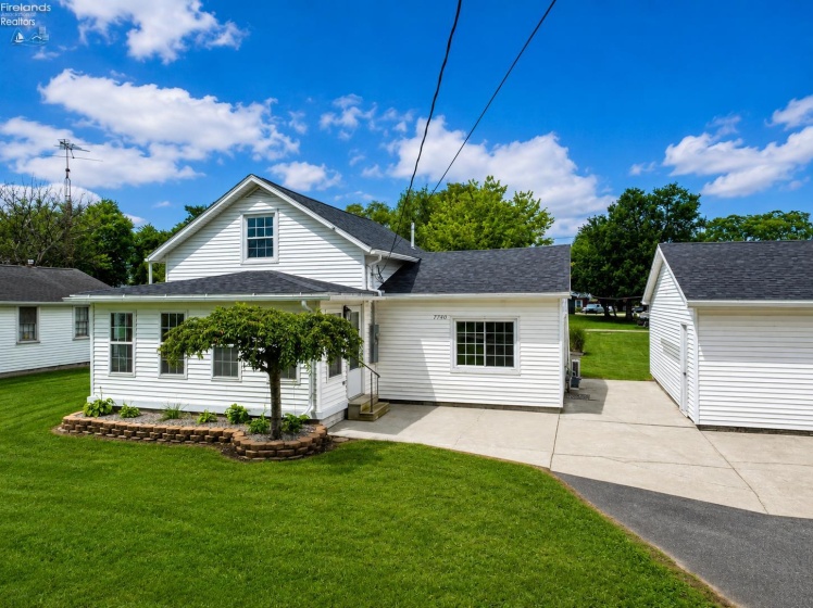 7740 Washington Street, Flat Rock, 44828, 3 Bedrooms Bedrooms, ,3 BathroomsBathrooms,Residential,For Sale,Washington,20263176