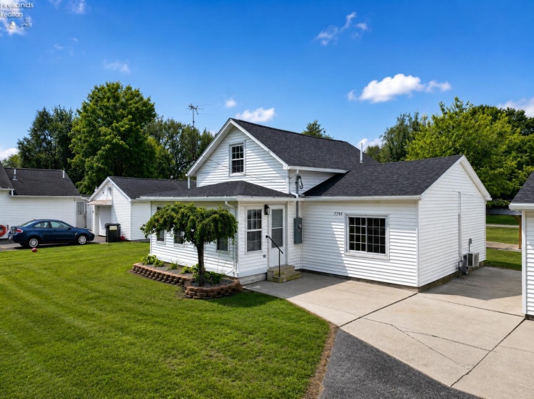 7740 Washington Street, Flat Rock, 44828, 3 Bedrooms Bedrooms, ,3 BathroomsBathrooms,Residential,For Sale,Washington,20263176