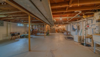 2901 Columbus Avenue, Sandusky, 44870, 2 Bedrooms Bedrooms, ,1 BathroomBathrooms,Residential,For Sale,Columbus,20263225