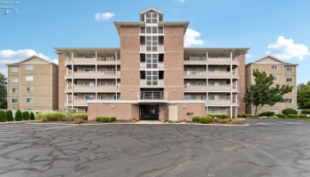 24 Marina Point Drive, Sandusky, 44870, 2 Bedrooms Bedrooms, ,2 BathroomsBathrooms,Residential,For Sale,Marina Point,20263205