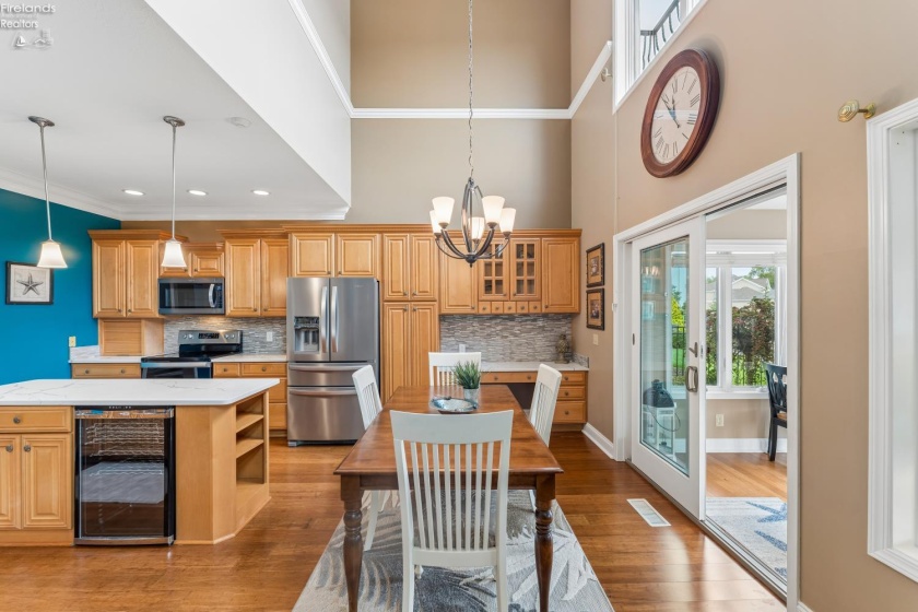 616 Harbourside Drive, Sandusky, 44870, 4 Bedrooms Bedrooms, ,3 BathroomsBathrooms,Residential,For Sale,Harbourside,20263162