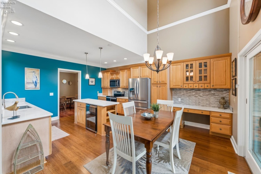 616 Harbourside Drive, Sandusky, 44870, 4 Bedrooms Bedrooms, ,3 BathroomsBathrooms,Residential,For Sale,Harbourside,20263162