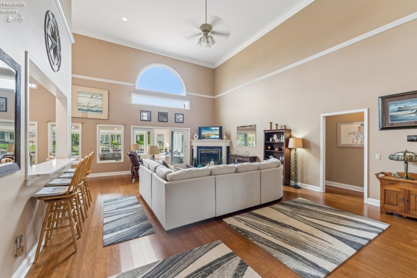 616 Harbourside Drive, Sandusky, 44870, 4 Bedrooms Bedrooms, ,3 BathroomsBathrooms,Residential,For Sale,Harbourside,20263162