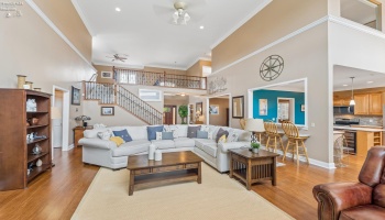 616 Harbourside Drive, Sandusky, 44870, 4 Bedrooms Bedrooms, ,3 BathroomsBathrooms,Residential,For Sale,Harbourside,20263162