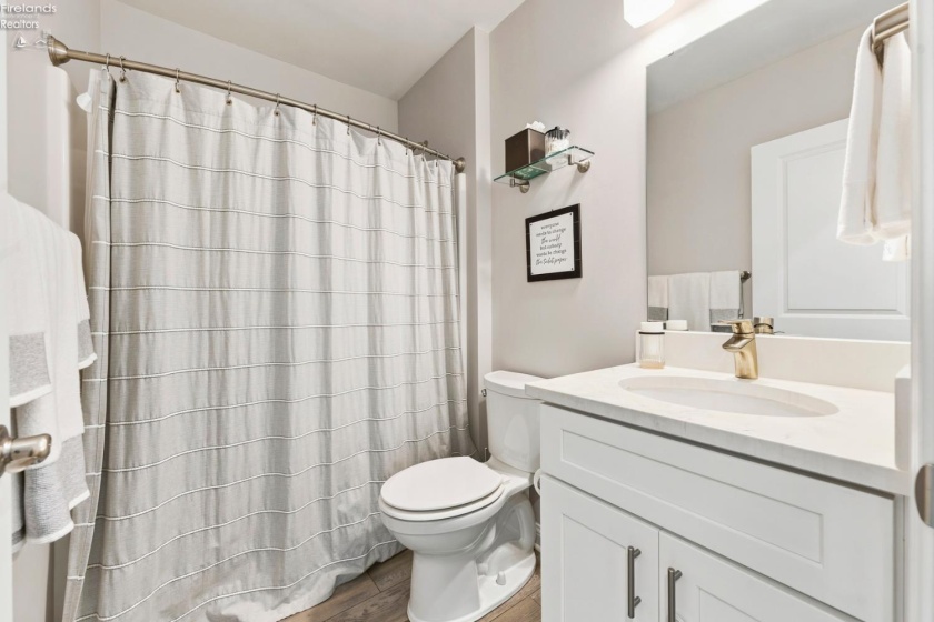 2602 Waterside Court, Marblehead, 43440, 3 Bedrooms Bedrooms, ,2 BathroomsBathrooms,Residential,For Sale,Waterside,20263228