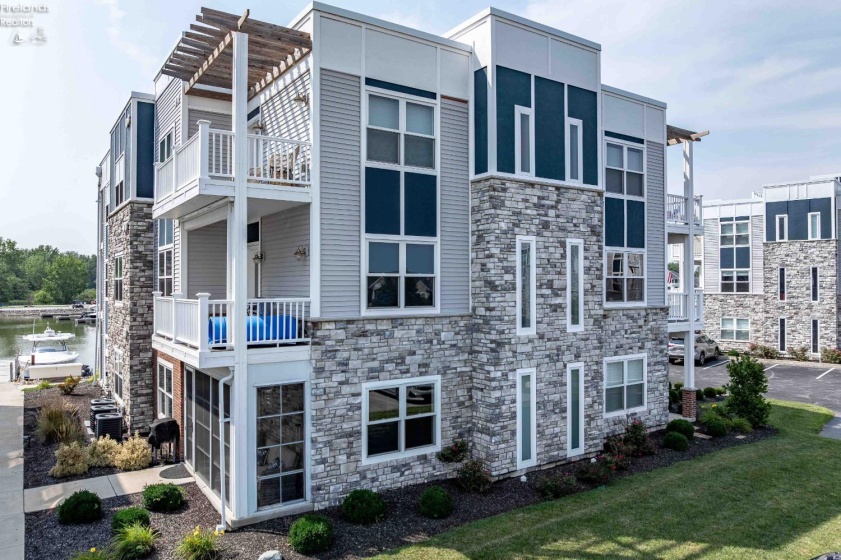 2602 Waterside Court, Marblehead, 43440, 3 Bedrooms Bedrooms, ,2 BathroomsBathrooms,Residential,For Sale,Waterside,20263228