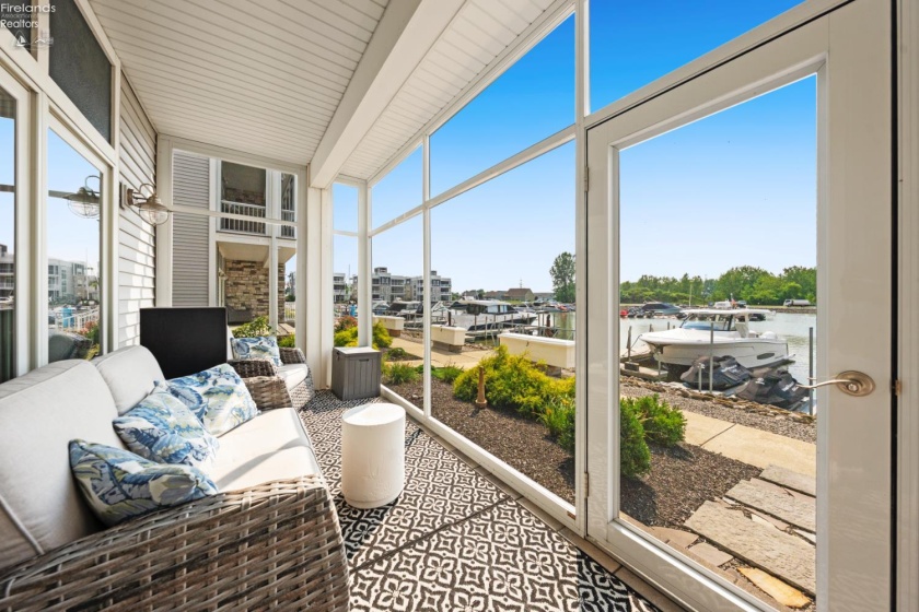 2602 Waterside Court, Marblehead, 43440, 3 Bedrooms Bedrooms, ,2 BathroomsBathrooms,Residential,For Sale,Waterside,20263228